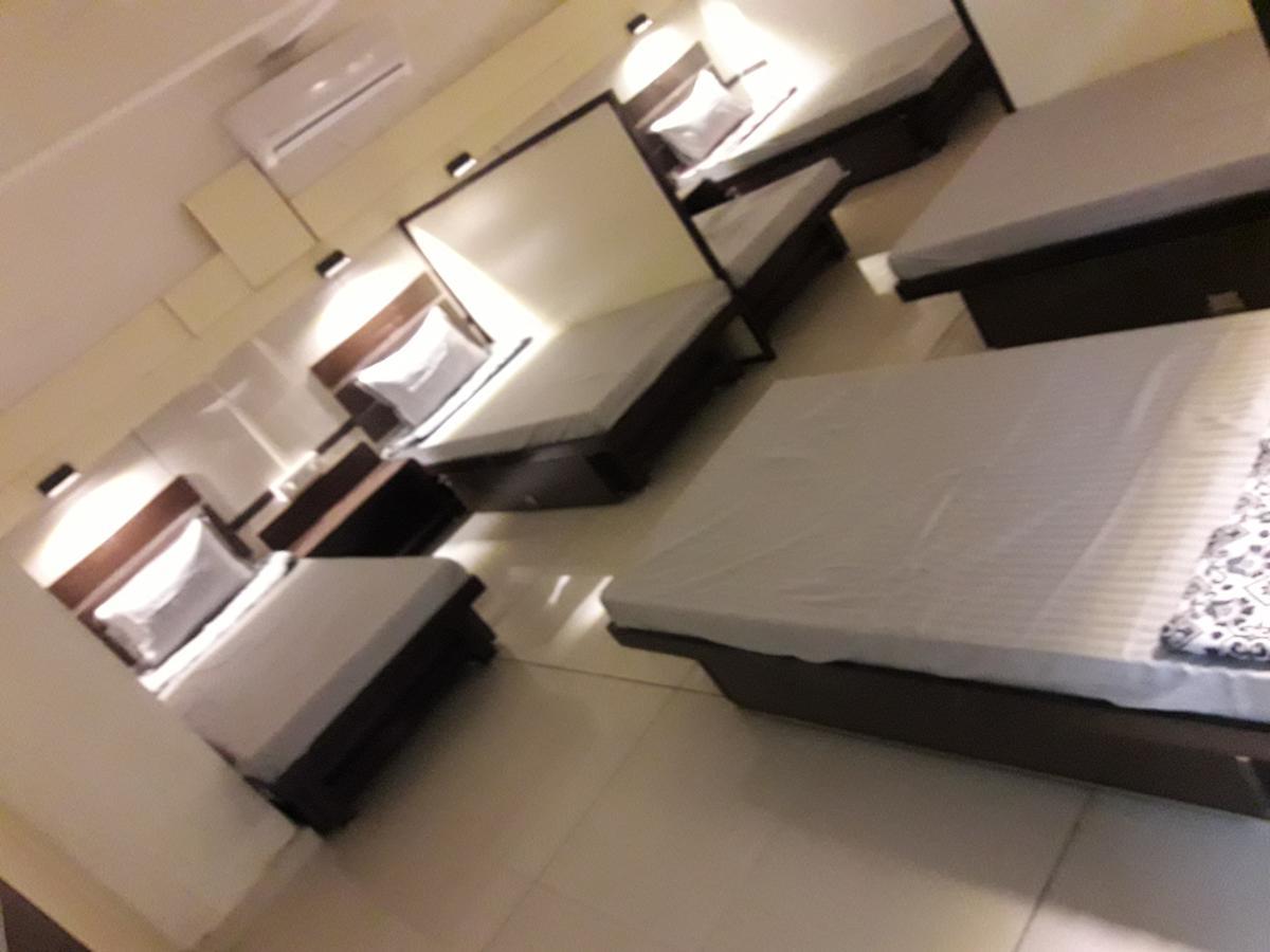 Night Halt Dormitory Ahmedabad Exterior foto